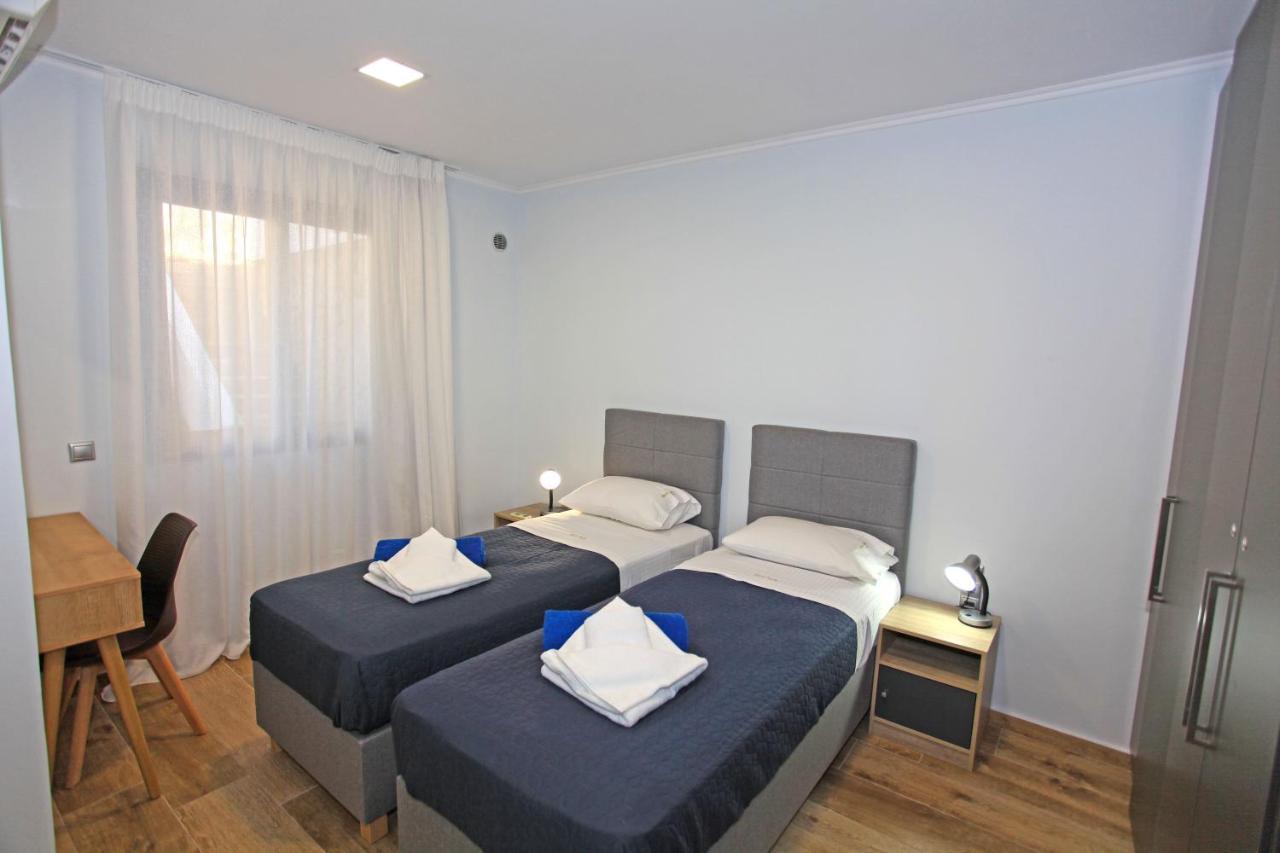 Alexiszorba Villa 普拉卡 外观 照片