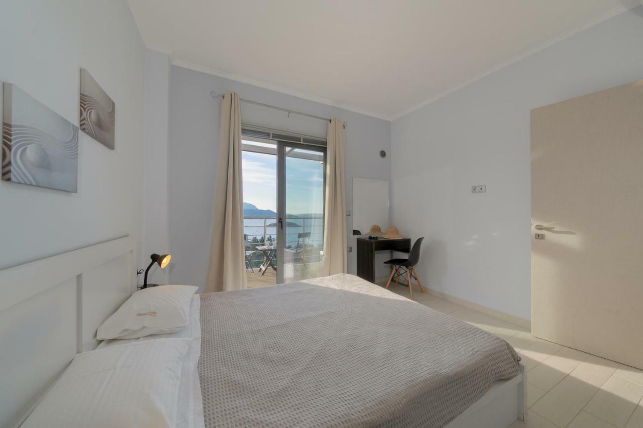 Alexiszorba Villa 普拉卡 外观 照片